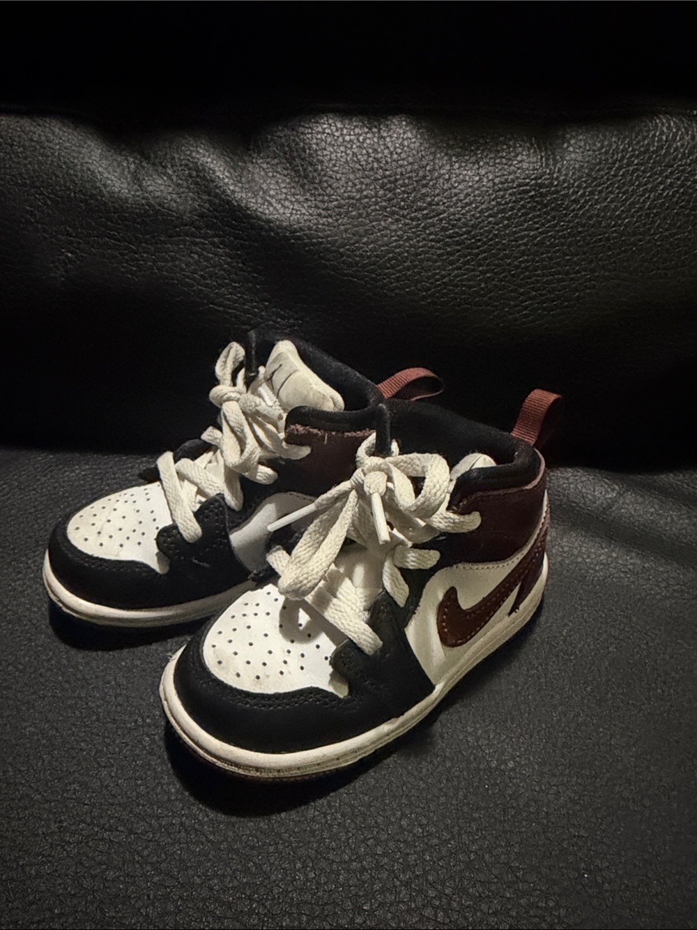 Nike Kids High-Top Sneakers in White, Black & Maroon